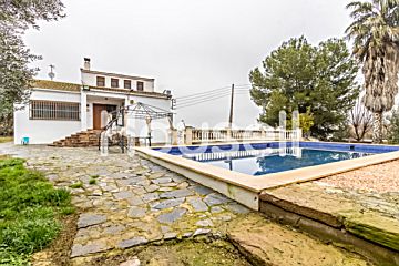  Venta de casas/chalet con piscina y terraza en Partides de Lleida (Lleida)